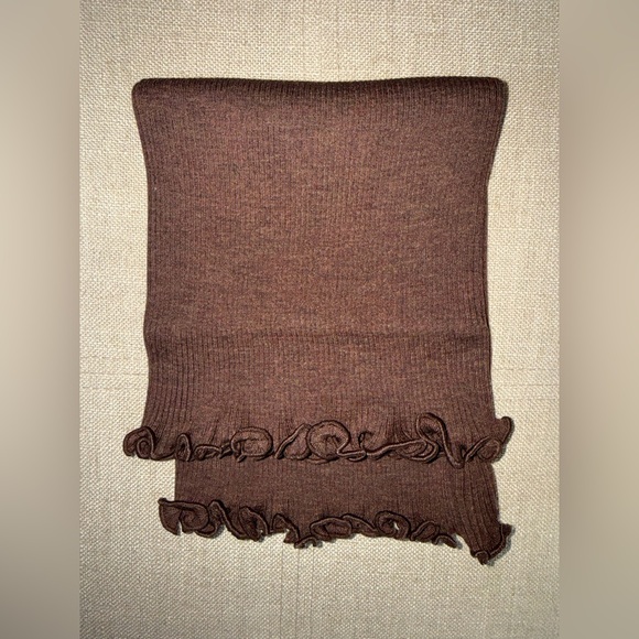 Oscalito Neckwarmer - Picture 2 of 4